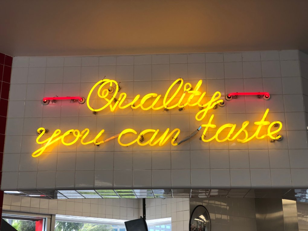 Neon sign "Quality you can taste"